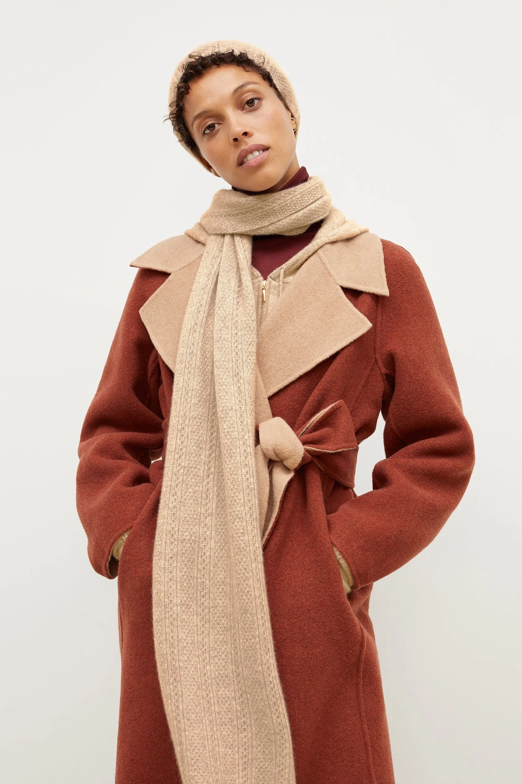 Circle Cable Scarf - Cashmere :: Light Camel