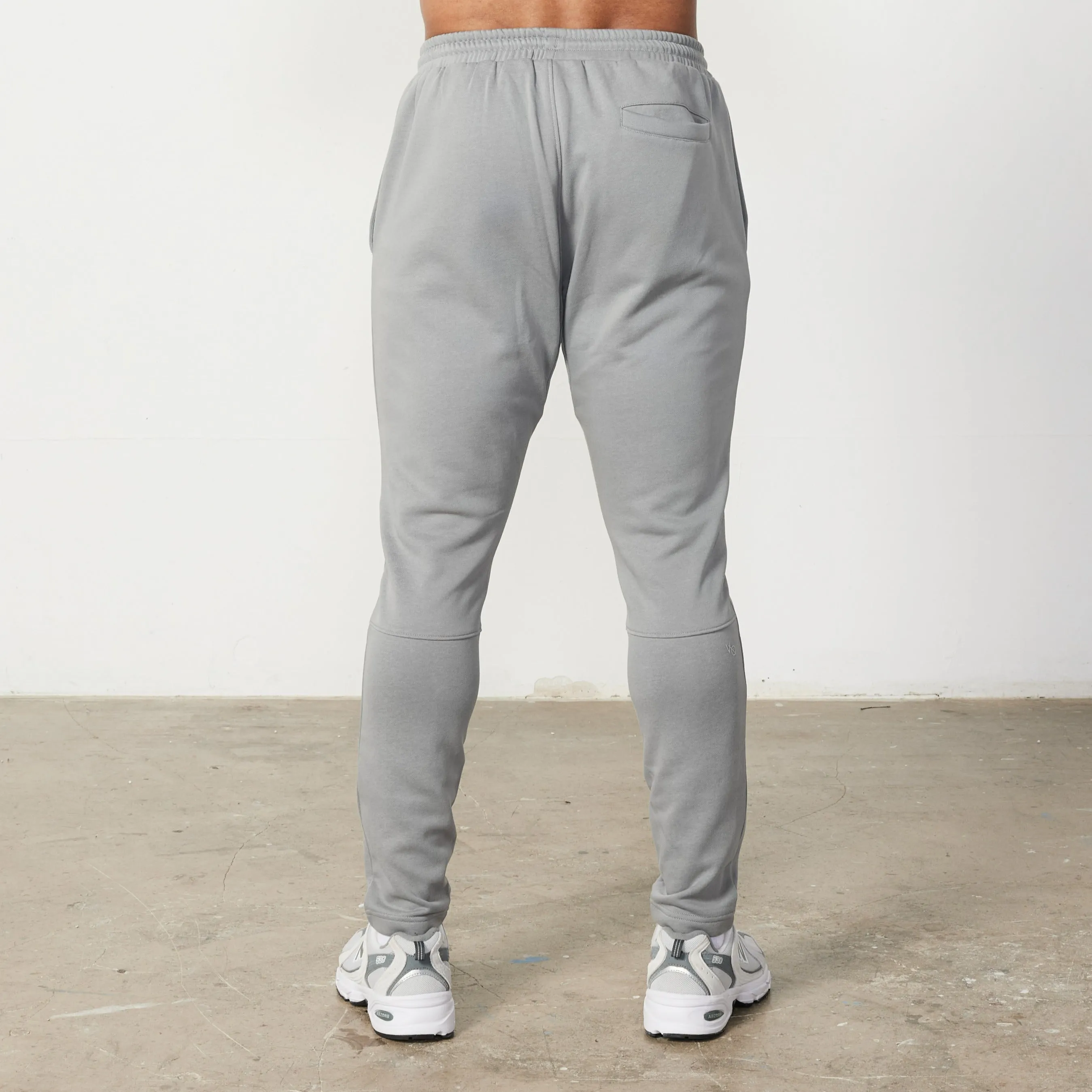 Vanquish Essential Steel Grey Tapered Fit Sweatpants